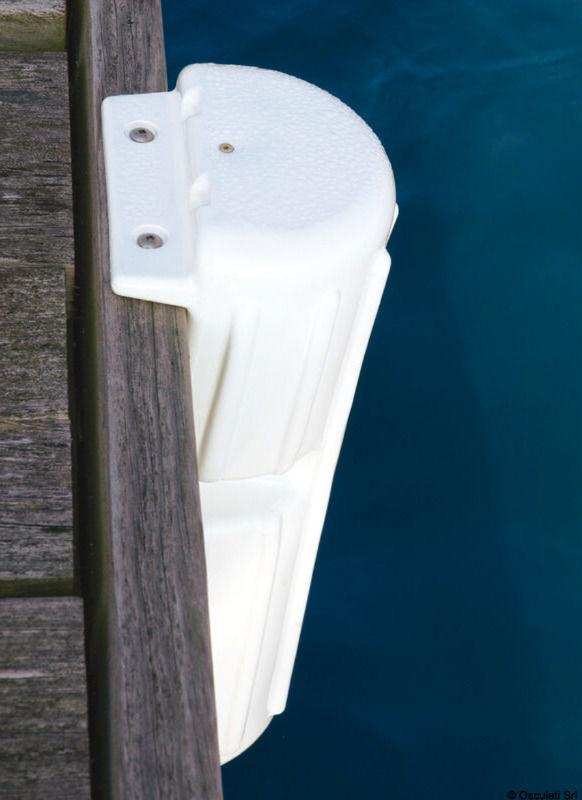 Protezione verticale per pontile in PVC bianca