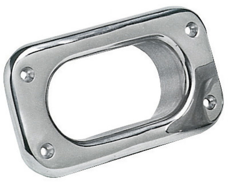 In acciaio inox AISI 316 lucidato a specchio, nessuna vite a vista dall'esterno.