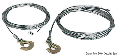 In acciaio zincato flessibile tipo “Aircraft” completi di moschettone e fermo di fissaggio al tamburo.