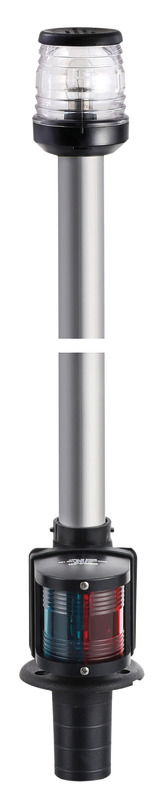 Per scafi < 20 m, con fanale certificato COLREG72. Completa di base in nylon nero o bianca sulla quale si inserisce a scatto l’asta dando il contatto e di cappuccio a tenuta stagna che chiude la base quando l’asta è sfilata. Provvista di un fanale da 360° e fanale di via rosso/verde.