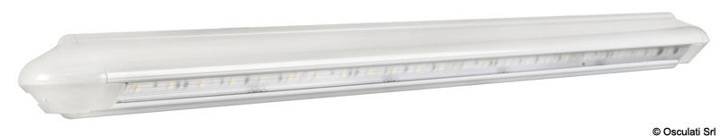 Vengono utilizzati 24 LED HD Superflux incapsulati in una struttura stagna in resina trasparente. Resa luminosa ad 1 metro pari a lampadina alogena da 10 W, ma con consumo pari ad 1/5.