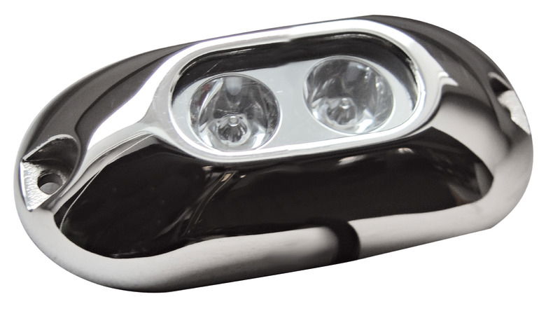 Corpo in acciaio inox AISI 317L lucidato, completo di CREE LED.Può essere installato sia sopra sia sotto l'acqua.