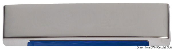 Corpo in tecnopolimero trasparente, frontale in ottone cromato.Adatto per montaggio anche su superfici infiammabili.Possibilità di fissaggio tramite viti sia in orizzontale sia in verticale.Design innovativo ed emissione luce studiata per disegnare effetti di ambientazione.