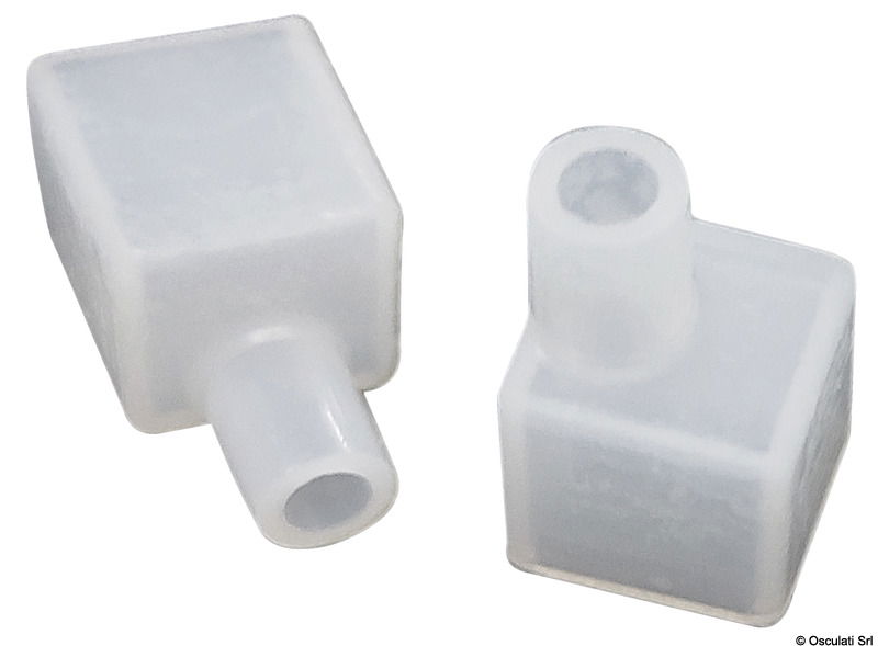 Barre da 3 m. Sezione quadrata 10x10 mm con corpo in silicone.Possono essere tagliate ogni 5 cm.Perfette per essere integrate nei cieli delle cabine per una illuminazione diffusa ed uniforme.Indicata sia per uso interno sia per uso esterno.Linea accessori per un uso universale.