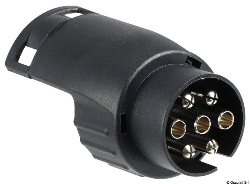 In ABS nero con particolari in ottone cromato.