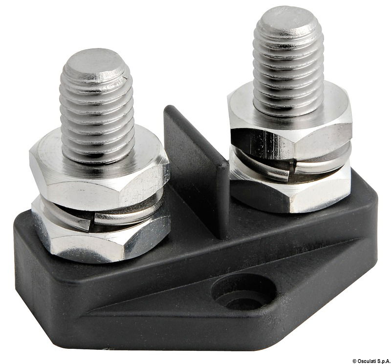 Adatti per alti amperaggi, che sono determinati non dal nodo, ma dal diametro dei cavi elettrici. Base in nylon/fibra vetro. Perno in acciaio inox. Dadi in ottone cromato.