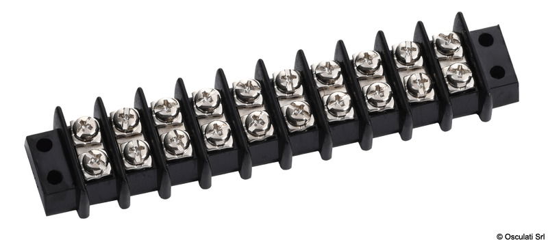 Con morsetti terminali in ottone nichelato. Separatori per evitare contatti accidentali.