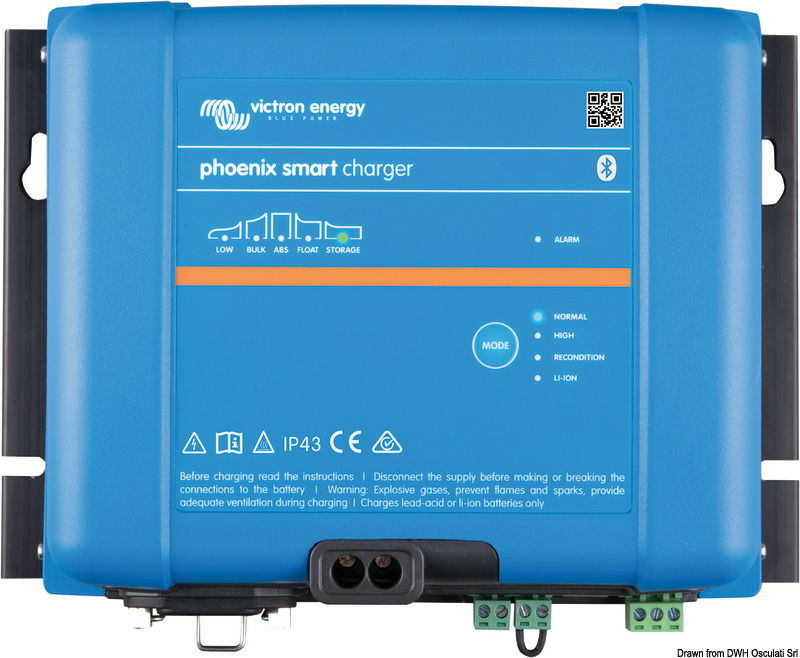 VICTRON Smart IP43 Charger 12/30(3) 120-240V