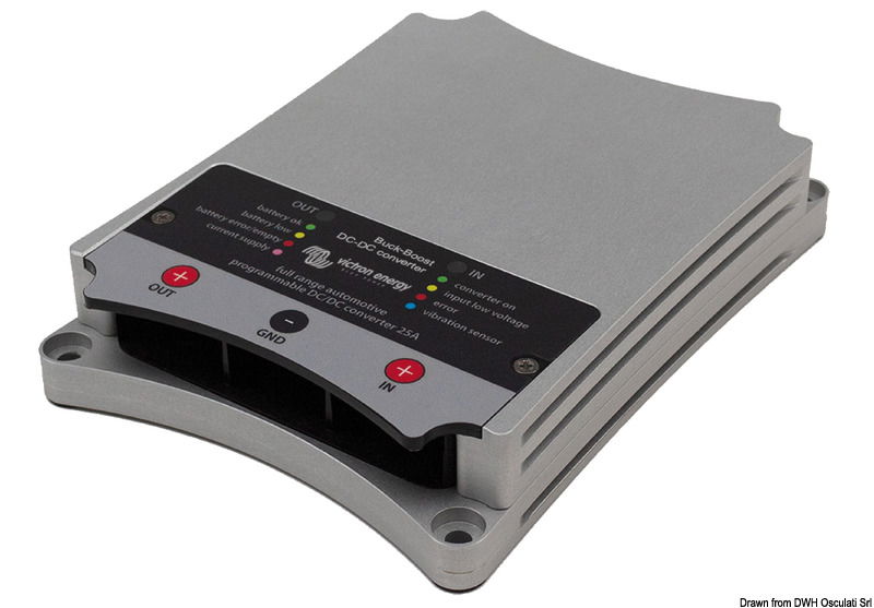 Convertitori DC/DC per caricare le batterie di servizio 12/24 V.Particolarmente adatti nel caso di imbarcazioni dotate di alternatori intelligenti, utilizzati nei motori più recenti, che non sempre generano corrente di carica corretta.
