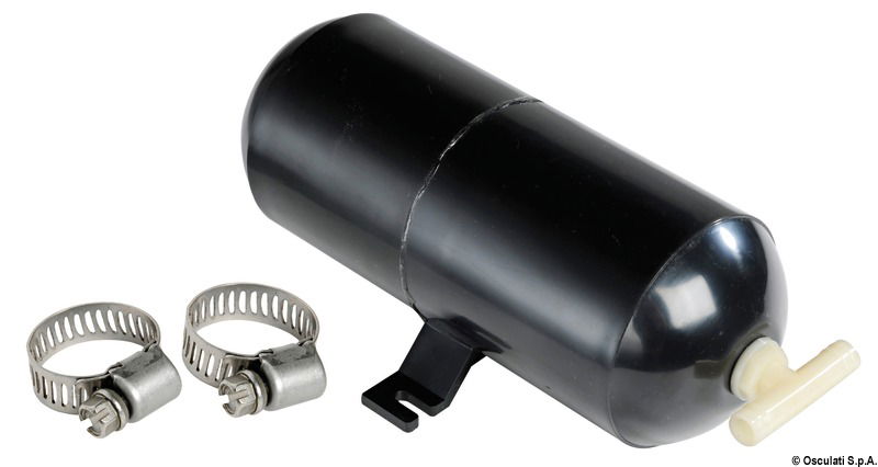 In ABS, si può adattare a qualsiasi autoclave in commercio ed evita le caratteristiche pulsazioni quando il rubinetto é aperto al minimo.