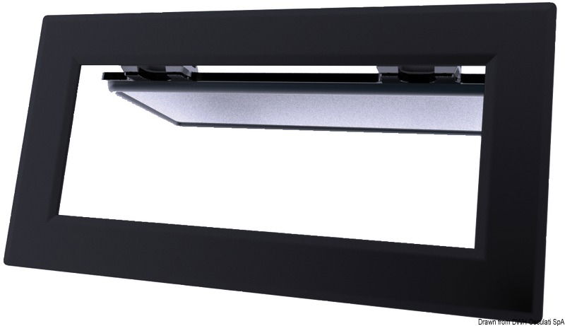 Una gamma di oblò nata per soddisfare le esigenze di design e modernità. Cerniere con frizione integrata e leve di chiusura a scatto ad azione rapida e sicura. Il telaio, in alluminio anodizzato e verniciato a polvere in nero opaco, è adatto all'installazione su vetroresina, plexiglass. L'installazione è semplice e rapida e può essere effettuata da un solo operatore, la cornice esterna filettata si accoppia alla controflangia interna mediante viti passati.