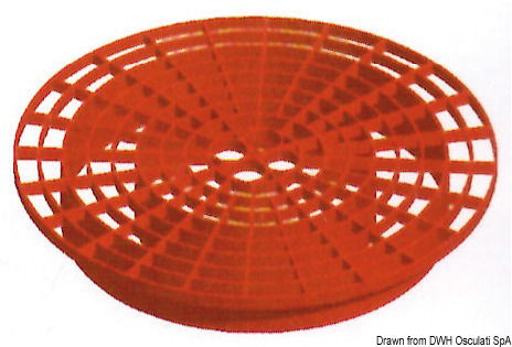 Il sistema è composto da:A) Secchio in plastica UV resistente, con comoda maniglia in treccia di nylon Ø 19 mm.B) Speciale base ad incastro antiderapante, UV resistente, galleggiante. Preserva inoltre la coperta dai graffi.C) Portaoggetti con coperchio, può anche servire come sedile.D) Vano per riporre prodotti per la pulizia.E) Griglia di fondo per favorire l'asciugatura e la conservazione di pelli assorbenti naturali e artificiali, spugne, ecc...