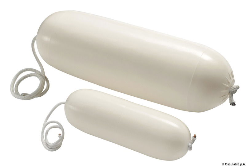 Dotati di valvola di gonfiaggio in nylon con cima passante.Robusti e generosamente dimensionati con un ottimo potere ammortizzante provvisti di tubo centrale e di cima adeguata.