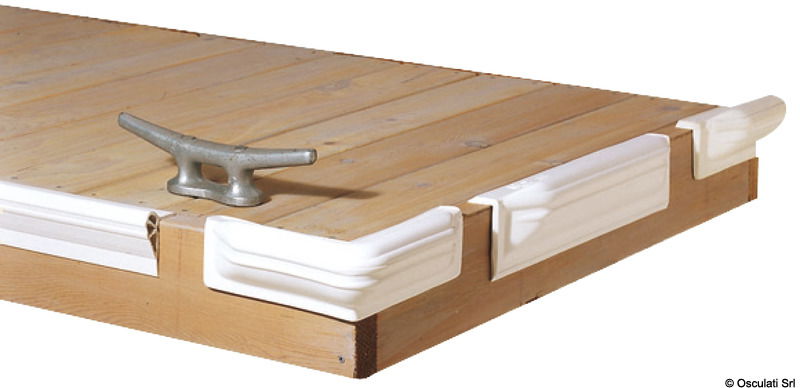 In PVC pre-gonfiato.