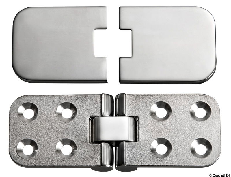 Realizzata in acciaio inox AISI 316 lucidato a specchio. Applicabile per tavoli o portelli con apertura a ribalta.Dotata di cover copriviti applicabile dopo il montaggio per un design pulito e lineare.