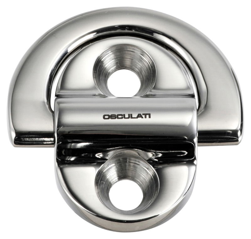 Pad-eyes lucidati a specchio, anello “full forge” forgiato per garantire la massima resistenza meccanica. Completo di gomma antivibrante. Confezionato in scatola espositiva riciclabile con dichiarazione di carico di rottura. Foratura con lo stesso interasse di Wichard di pari dimensioni.