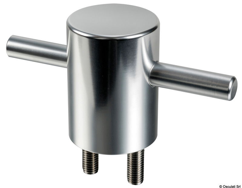 In alluminio lucido. Complete di prigioniero.