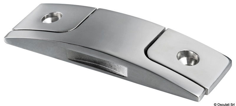 Linea moderna, aerodinamica, di design. Molto robusta, ma di profilo molto basso.Acciaio inox AISI 316 lucidato a specchio. Modello brevettato US M617040.