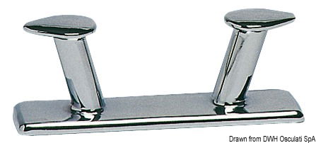 In ottone cromato, linea slanciata e funzionale.