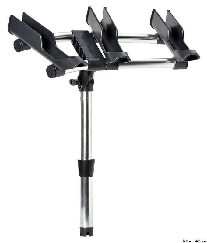 Fabbricati in alluminio anodizzato + tecnopolimero / fiberglass. Ad inclinazione regolabile.