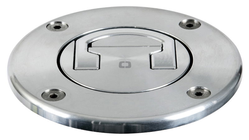 Kit gruetta doppia universale a scomparsa e in alluminio anodizzato.In posizione chiusa scompaiono sotto il piano di calpestio lasciando il ponte libero.Sono munite di doppia puleggia, con arricavo sia per la passerella sia per il tender.Possono assumere due posizioni di lavoro: in asse con la barca (sospendita del tender), oppure inclinata a 20° all'interno (sospendita passerella). Il tubo telescopico, grazie alla maniglia riponibile nella testa, può essere regolato a varie lunghezze in base alle esigenze e ai vari tipi di tender.OPTIONAL 42.358.90: Sacco di drenaggio PVC con portagomma che permette di drenare eventuali infiltrazione d'acqua. Si fissa facilmente alla base gruetta grazie ad una fascetta metallica. Con base d'appoggio in alluminio anodizzato e guarnizione anti urto + sistema di drenaggio.