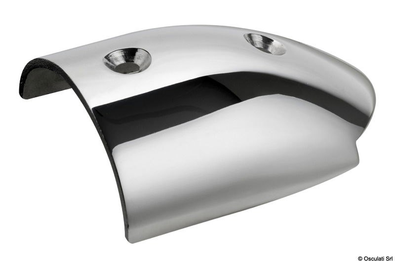 Profili Bottazzo Made in Italy con sezione a C in inox Aisi 316. Lunghezza standard 3mt, svasati e con finitura a specchio.Ogni barra è decapata e passivata garantendone la massima resistenza in ambiente salino.Abbinabile con Basi in Pvc Uv resistant dedicate disponibili in bianco, nero e grigio e con appositi terminali in Inox 316 lucidati a specchio.