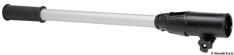 Versione con montaggio a galletto.Modello universale fabbricato in alluminio anodizzato, con manopole e dispositivo di bloccaggio in nylon.