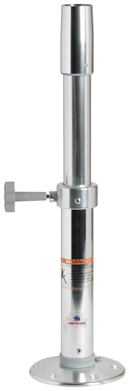 Senza base superiore, si incastra direttamente dell'alloggiamento dei tavoli 48.417.50/51/52.Fabbricate in alluminio anodizzato. La colonna si avvita sulla base con ingegnoso sistema "Thread lock" estremamente stabile. La base si fissa al pagliolo senza incasso, con una sporgenza di soli 20 mm.