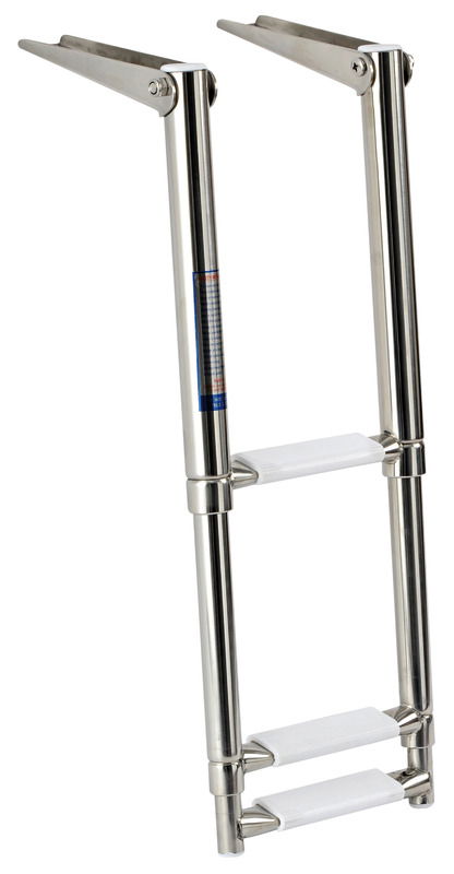 Realizzata in acciaio inox lucidato a specchio.