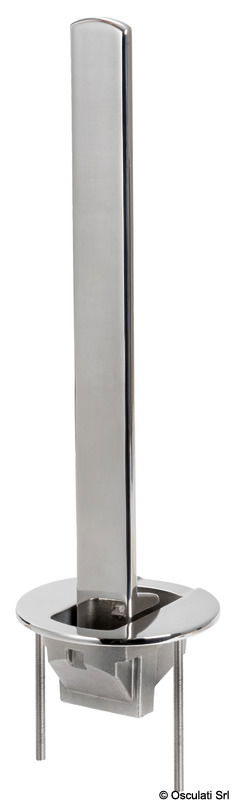 Si installa accanto alla scaletta per facilitare la risalita in barca.Realizzata in acciaio inox AISI 316 con lucidatura a specchio, blocco in posizione verticale e chiusura flat.Blocco antivibrante in posizione aperta e chiusa.Completa di viti prigionieri e contropiastra per l'installazione.