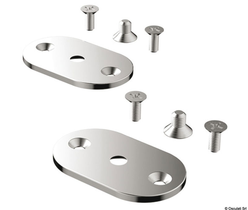 Maniglia di risalita a sezione ovale, per una maggiore comodità di presa.Da installare tramite prigionieri o piastrine vicino alla scaletta, realizzata in acciaio inox 316 lucidato a specchio.Pezzo venduto singolarmente (per la coppia, ordinare n.2 pezzi).