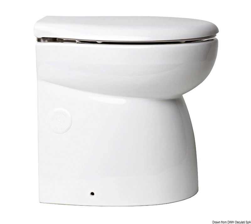WC carenato con tazza in porcellana bianca. Pompa autoadescante incorporata, avente funzione di aspirazione / scarico acqua + liquidi e di maceratore degli stessi. Tubo aspirazione da 19 mm (3/4”), uscita da 25 mm (1”). Pannello di comando INCLUSO.Raccordo lavaggio Spray Nozzle che garantisce una pulizia più rapida ed efficace grazie al getto d'acqua ad altissima pressione su tutta la superficie del WC.