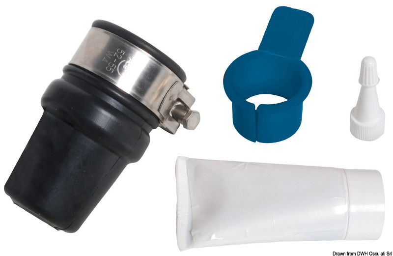 Garantisce un isolamento di lunga durata dalle infiltrazioni d’acqua, con bassa manutenzione se correttamente trattato.É realizzato in una speciale gomma resistente all’acqua salata ed al grasso lubrificante.Il prodotto è fornito completo di fascetta di serraggio in acciaio inox AISI 316 e di speciale lubrificante per linea d’asse.Il premistoppa lavora di regola sotto la linea di galleggiamento e viene lubrificato e raffreddato dall’acqua. Nel caso lavori sopra la linea di galleggiamento o al limite, è indispensabile il raffreddamento con una sorgente esterna di acqua. Versione A: con portagomma in ottone per lubrificazione esterna ad acqua (se non utilizzato è fornito tappo di chiusura in ottone) + foro con tappo in ottone per ingrassaggio.Versione B: priva di portagomma e foro di ingrassaggio. Il kit comprende: premistoppa + tubetto lubrificante specifico + istruzioni.