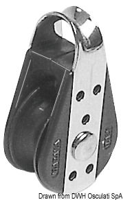 In nylon e acciaio inox AISI 316.