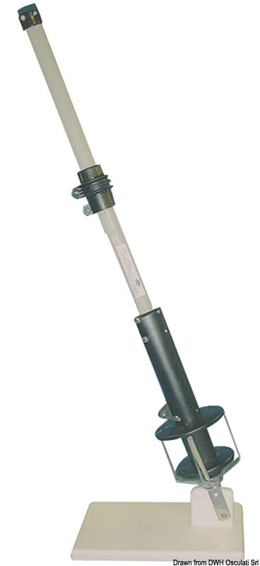 Questo avvolgitore é stato progettato per dare anche alle piccole imbarcazioni i vantaggi delle barche più grandi mantenendo i costi contenuti. Di facilissimo montaggio, profilo in un unico pezzo in materiale plastico con annegato all’interno un cavo d’acciaio per ottimizzare le prestazioni (lunghezza massima dello strallo 10,30 m perno-perno). Tamburo removibile per utilizzo in alte prestazioni. Costruito in materiali plastici anti-UV, acciaio inossidabile e sfere in Derlin per garantire il massimo scorrimento.