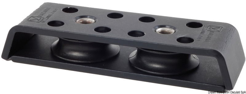 In alluminio anodizzato duro a spessore + PTFE con pulegge in delrin.