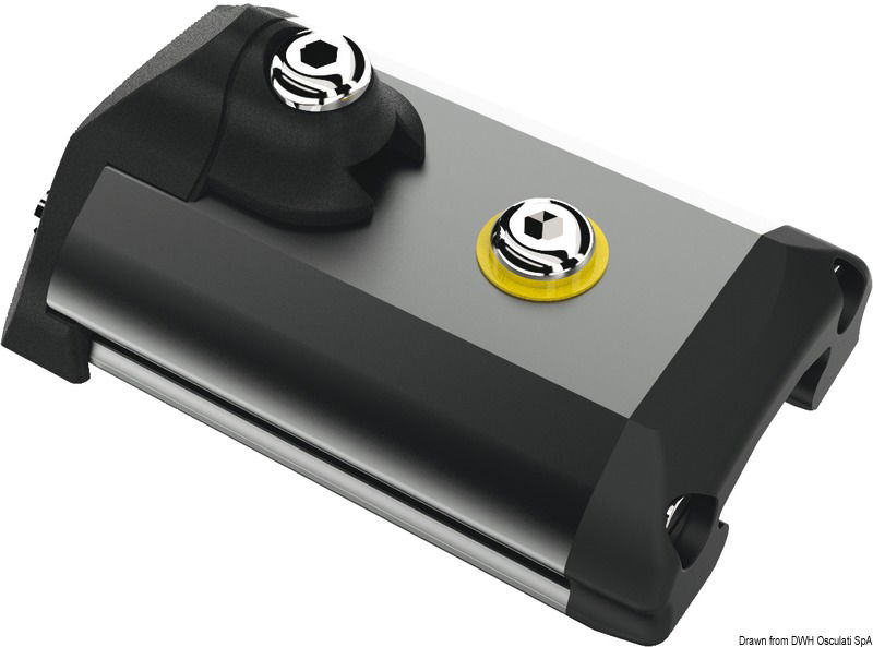 Disponibili in 2 versioni:-misura 1: per tutte le rotaie Lewmar misura 1;-misura 2: per tutte le rotaie Lewmar misura 2.