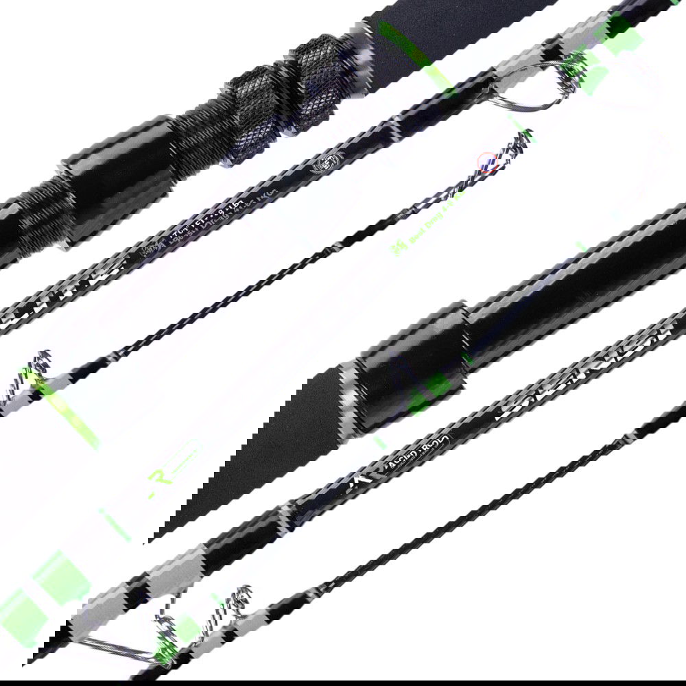 Novità assoluta in casa Akami, la Sensi Lite offre un sistema di pesca leggero grazie al fusto solidblank, che garantisce una maggiore sensibilità della vetta e un’estrema riserva di potenza. La gamma parte dalla leggera 8 lbs, un vero jolly per qualsiasi utilizzo sottocosta, passando per la versatile 12 lbs, eccellente per tutte le situazioni, fino ad arrivare alla potente 20 lbs, capace di affrontare anche le prede più combattive. In ogni configurazione, queste canne si distinguono per leggerezza e prestazioni eccezionali.